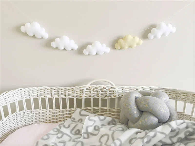 Six Felt Cloud Garlands String Wall Hanging Decor Baby Bed Kids Room Decoration Nursery Ornament Photo Props Party Banner