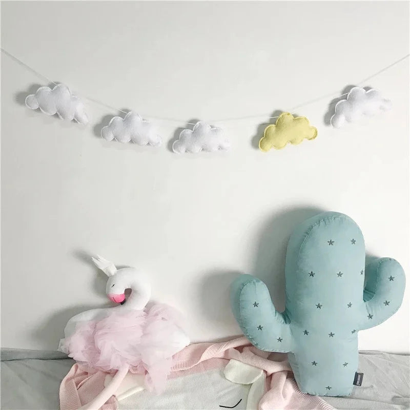 Six Felt Cloud Garlands String Wall Hanging Decor Baby Bed Kids Room Decoration Nursery Ornament Photo Props Party Banner