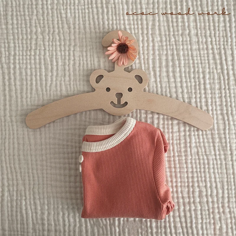 Cute Wooden Bear Clothes Hanger Wall Hanging Decor Coats Rack Baby Clothings Storage Organizer Wood Display Holder Photo Props