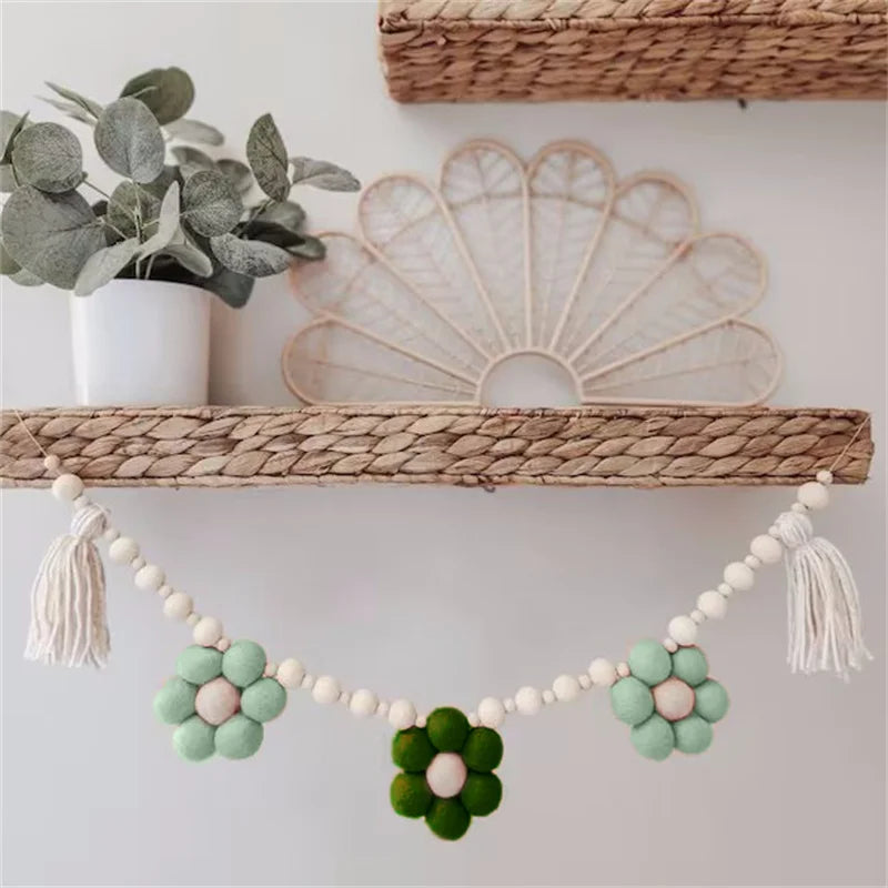 Handmade  Daisy Wall Hanging Garlands Birthday Tassel Banner  Kids Room Decoration Pennant Baby Shower Party Banner Photo Props