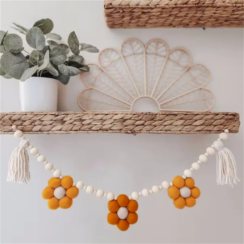 Handmade  Daisy Wall Hanging Garlands Birthday Tassel Banner  Kids Room Decoration Pennant Baby Shower Party Banner Photo Props