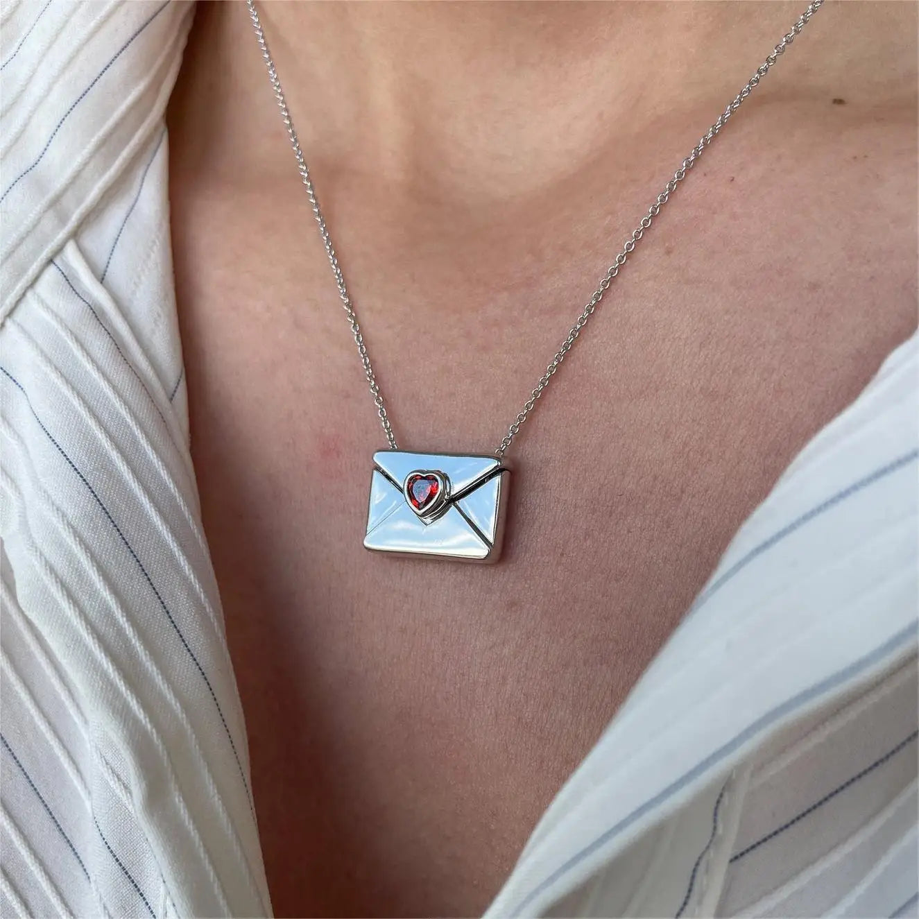 New Trendy I Love You Letter Envelope Shape Pendant Necklace Stainless Steel Red Zicron Necklace Jewelry Valentine Day Gifts