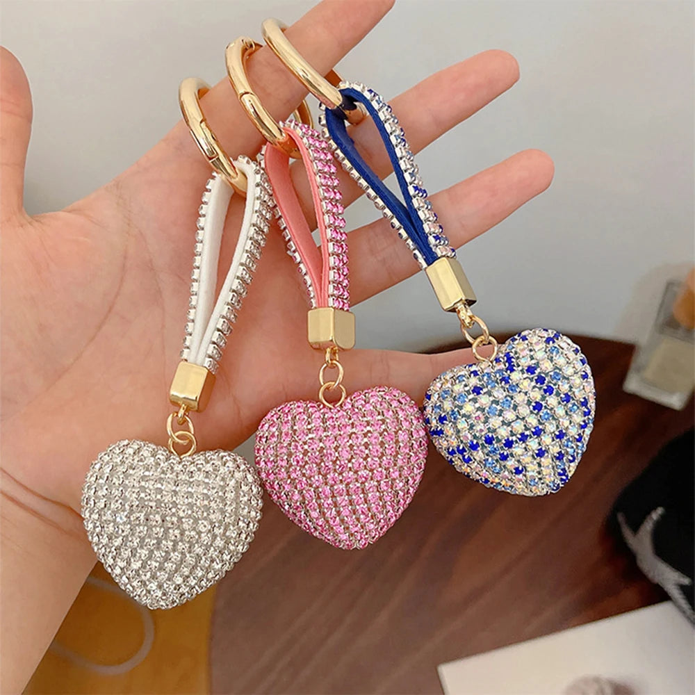 Light Luxury Multi-color Love Heart Keychain Full Rhinestone Alloy Key Rings Women Handbag Pendant Creative Key Chains Gift