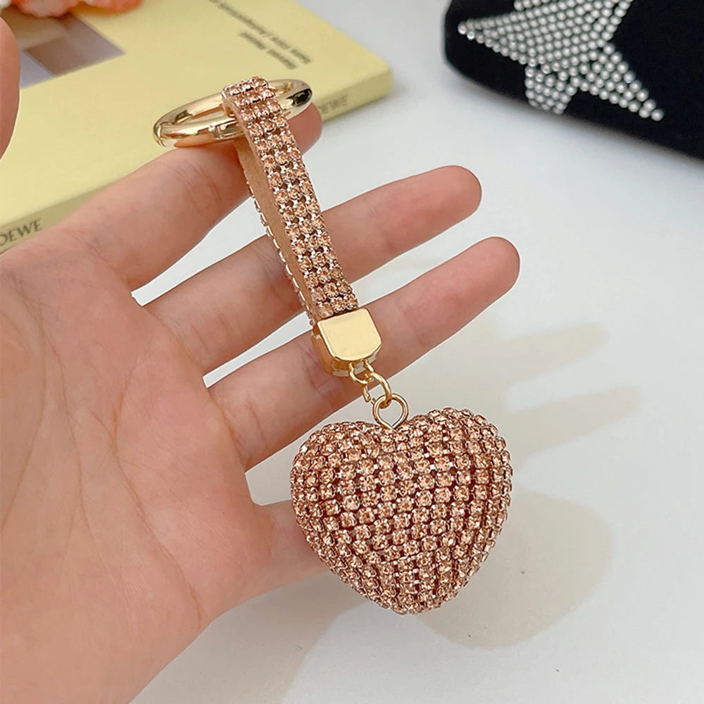 Light Luxury Multi-color Love Heart Keychain Full Rhinestone Alloy Key Rings Women Handbag Pendant Creative Key Chains Gift